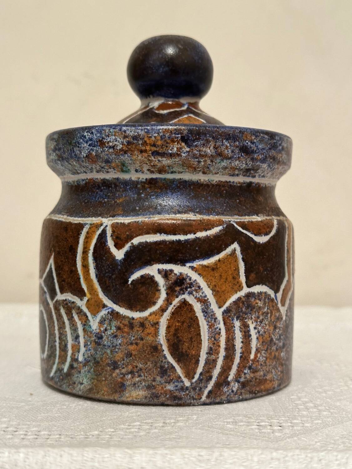Ceramic pot by Bernard Buffat