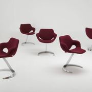 Sculptural "Scimitar" dining set in burgundy bouclé - Boris Tabacoff