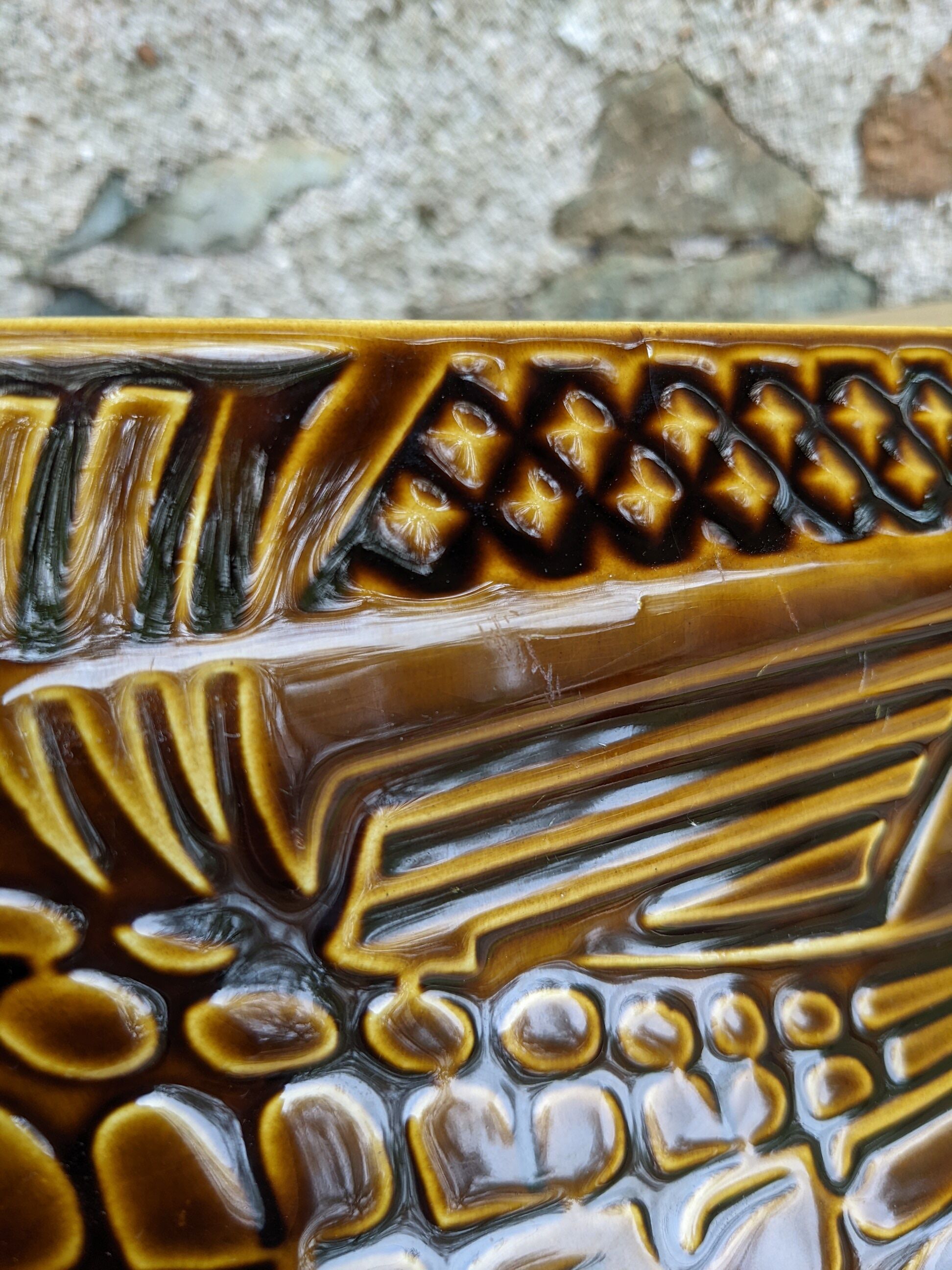 Dish fish vintage ceramic brown 60 cm