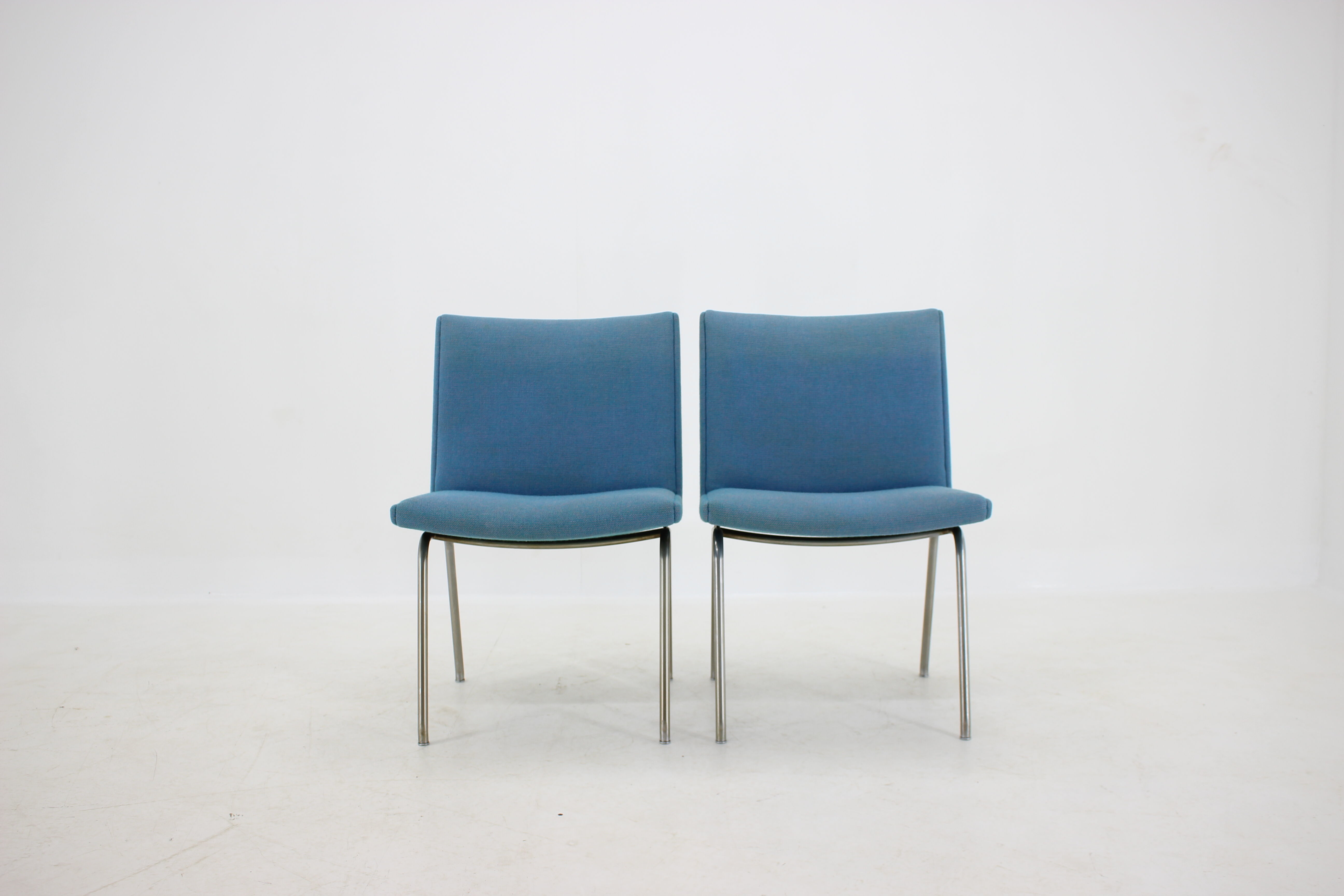 1960s Hans J. Wegner Airport Lounge Chairs for A.P. Stolen, Set of 4
