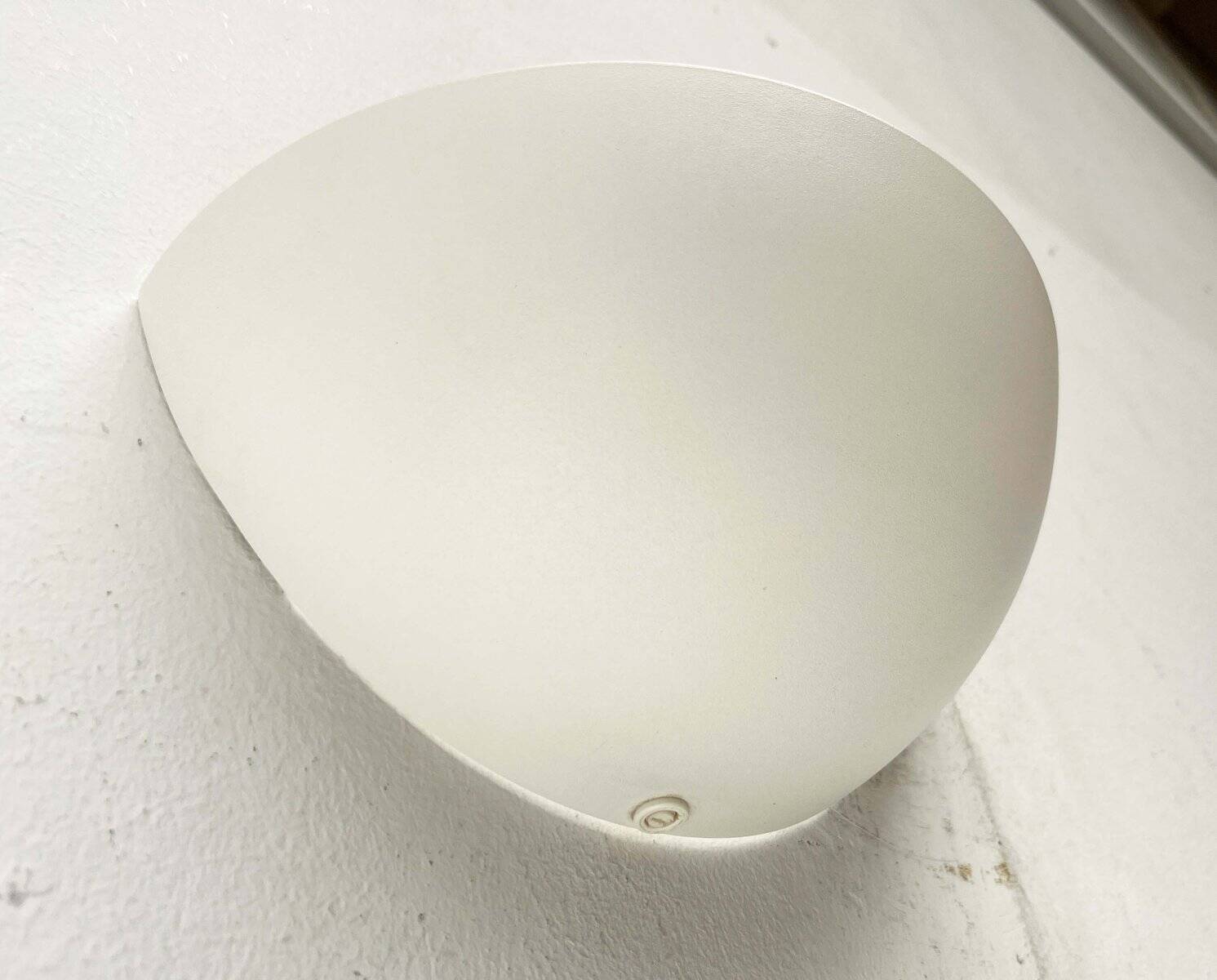 Vintage Danish minimalist wall lamp by Lyskilde.