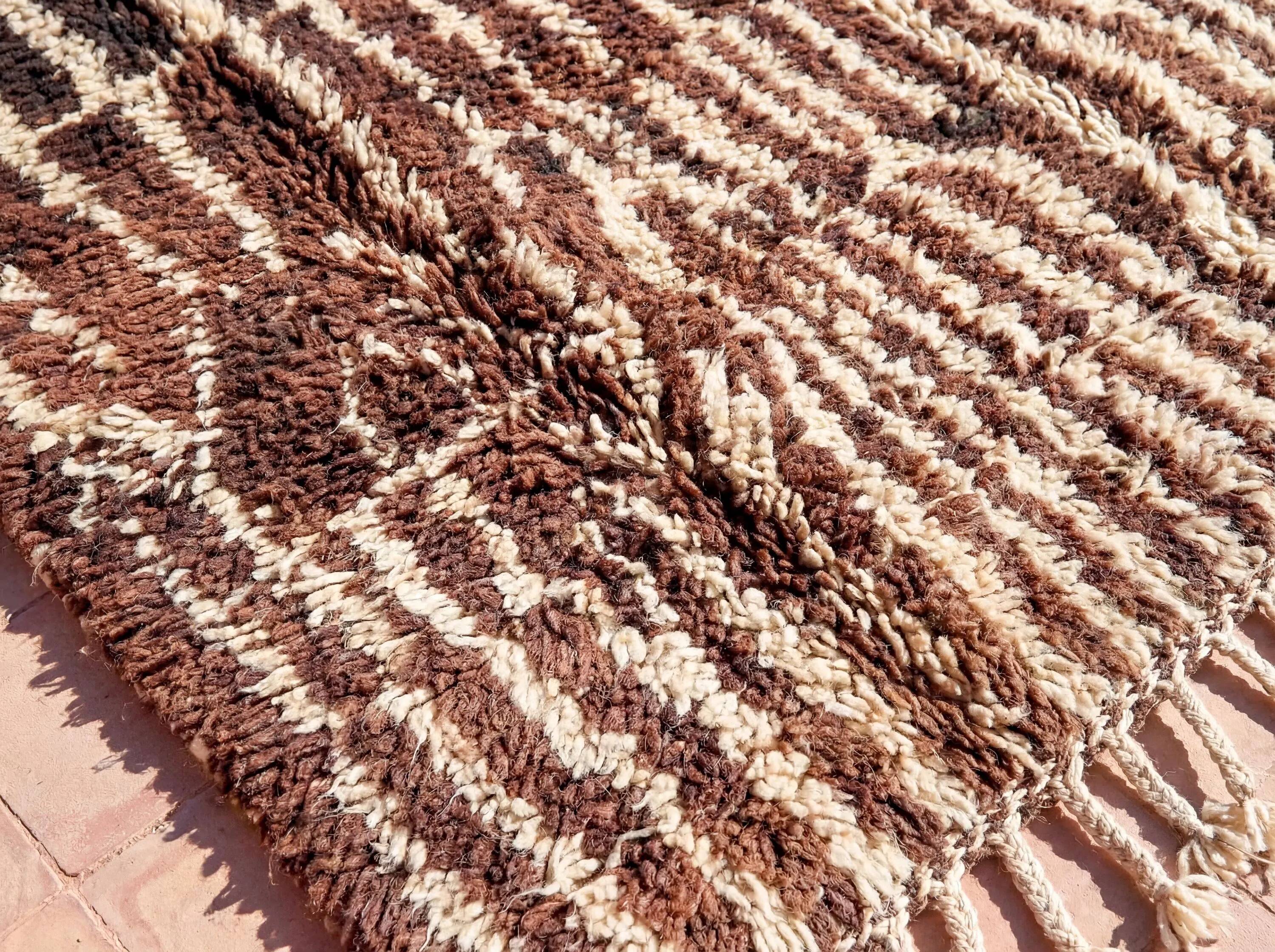 Traditional Moroccan wool rug 2.5 x 1.5 m