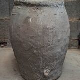 Pot ancien en terre cuite gris