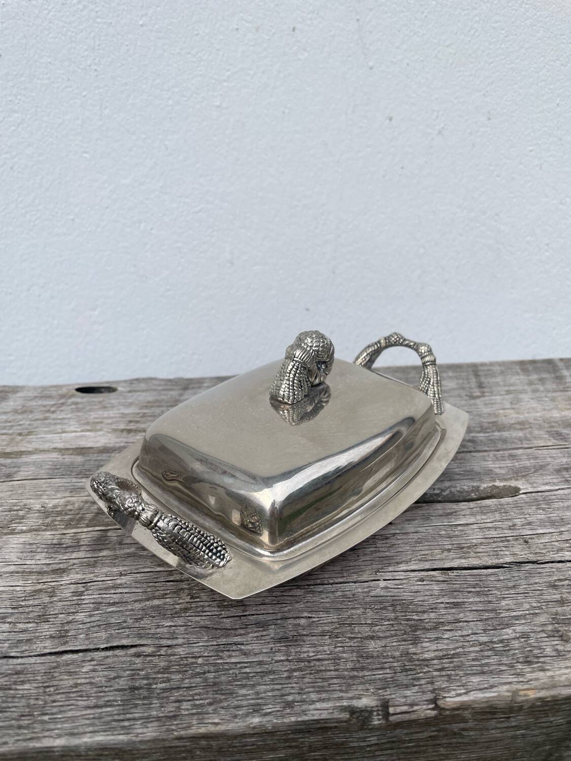 Silver metal pompom butter dish