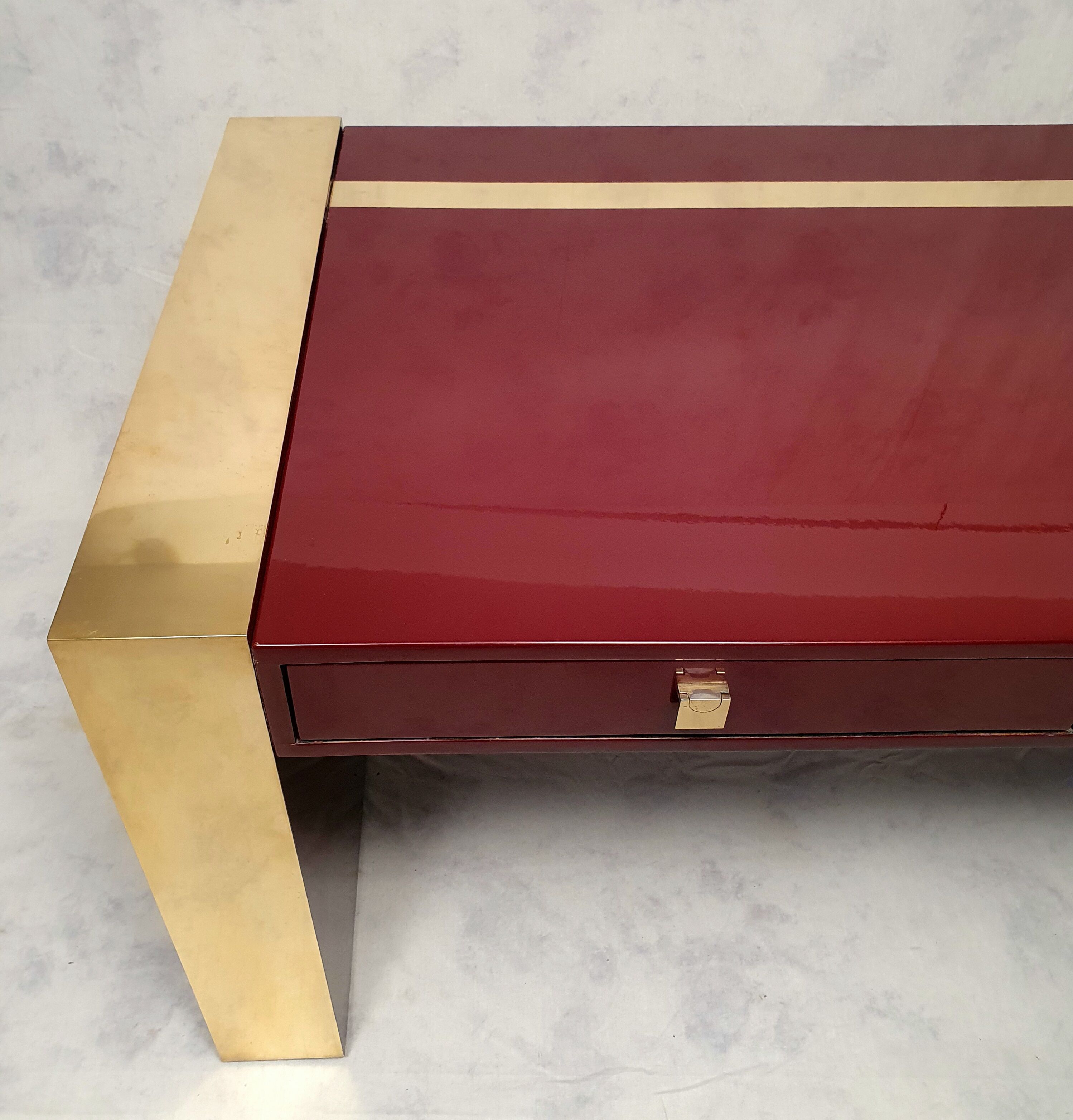 Executive desk by Jean Claude Mahey - lacquered wood & brass - Ca 1970