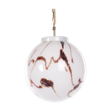 Suspension vintage de style Hollywood Regency avec boule de verre mixte blanche