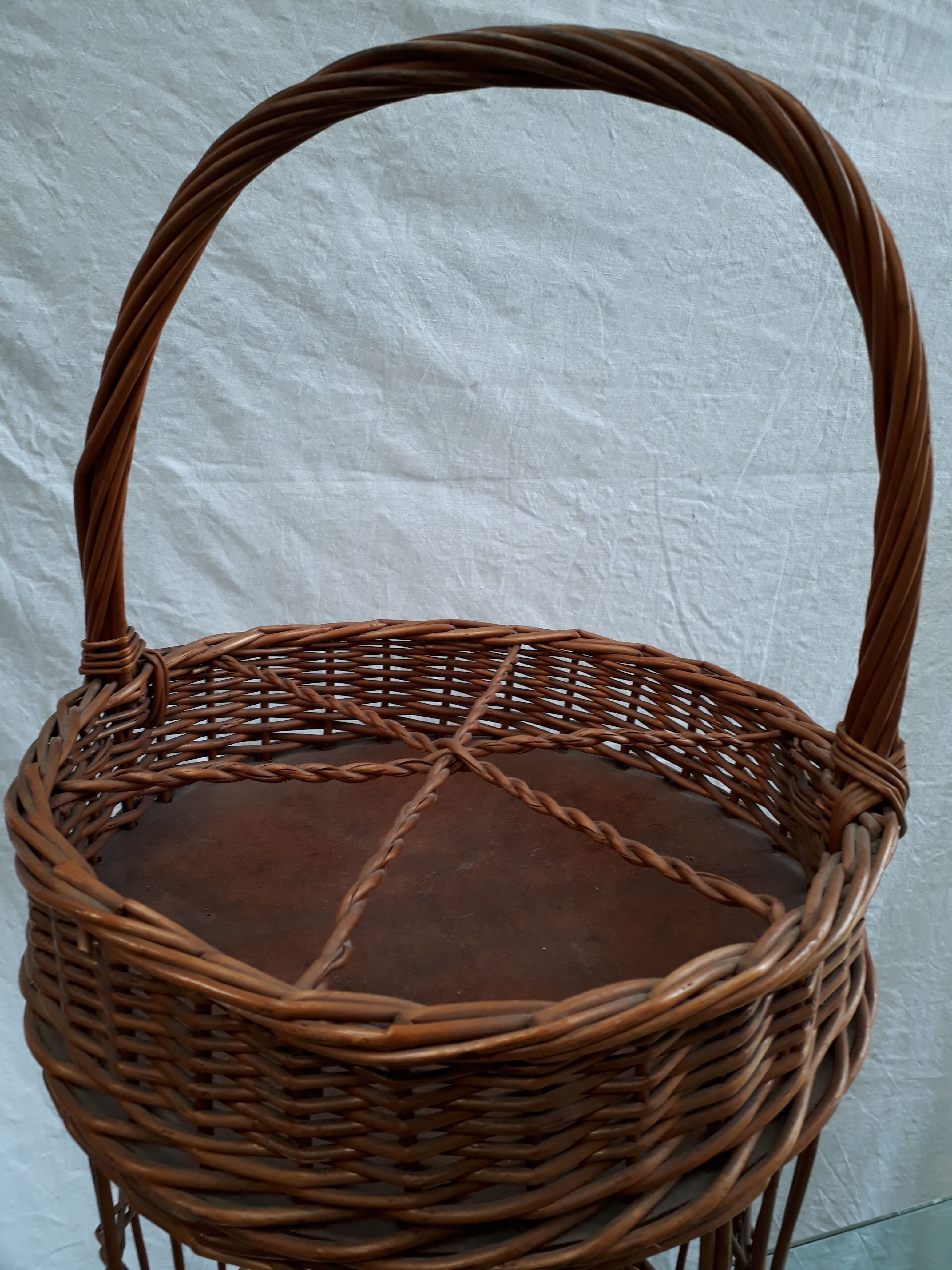 Bottle holder, mini bar, vintage wicker