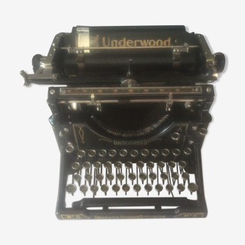Machine à écrire ancienne Underwood