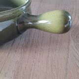 4 small pans, glazed earthenware casseroles