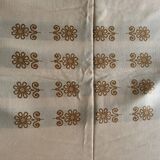 Tablecloth and 12 matching napkins from the 70s