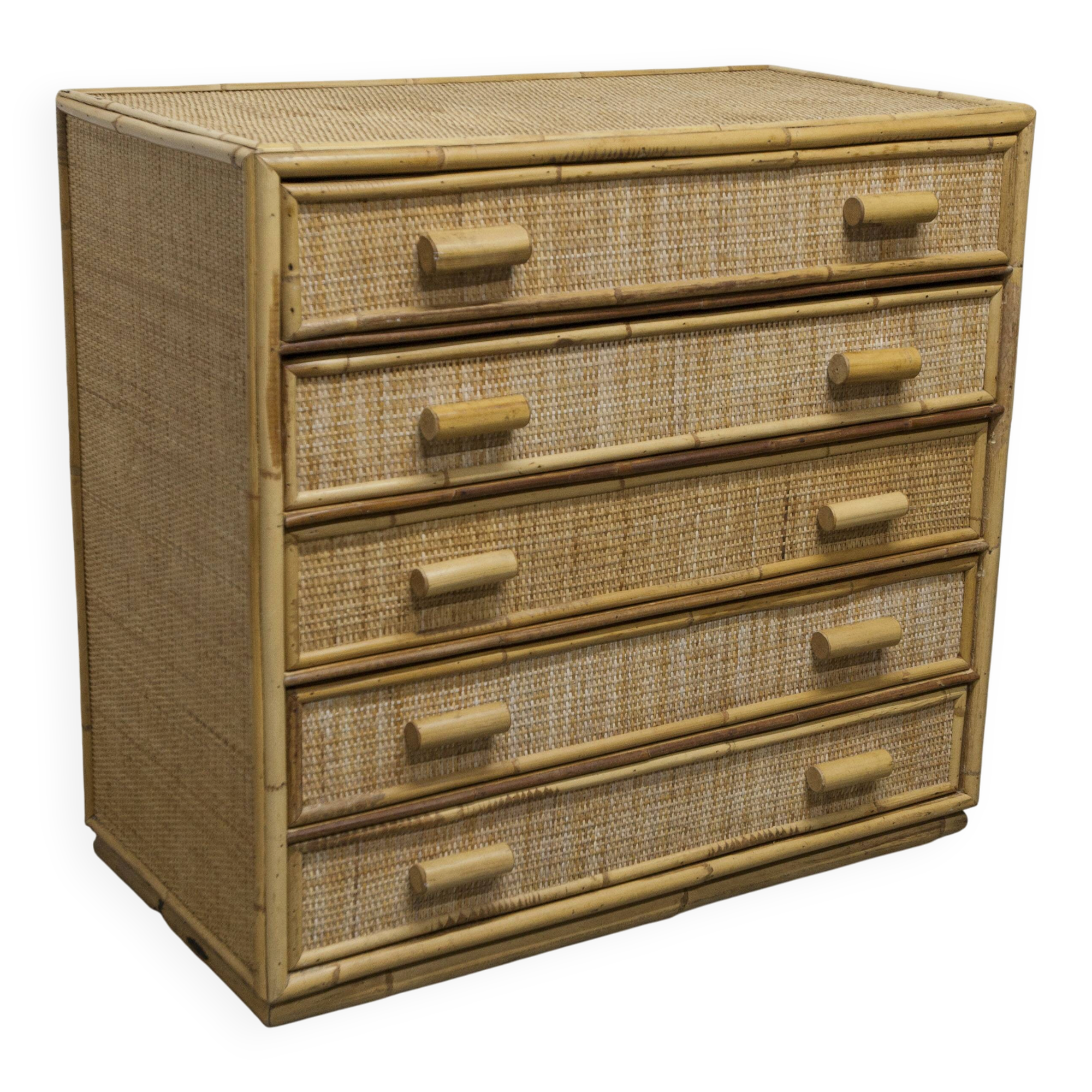 Rattan chest of drawers with 5 drawers from the 1970s.