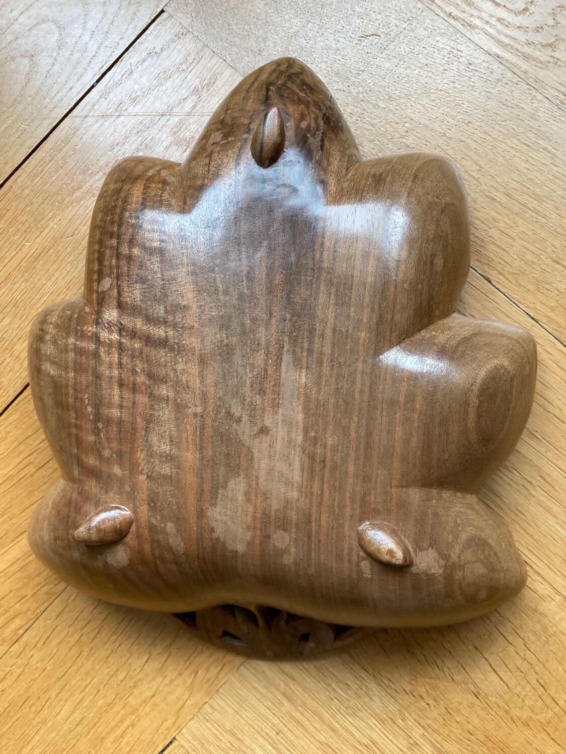 Carved wooden fruit bowl