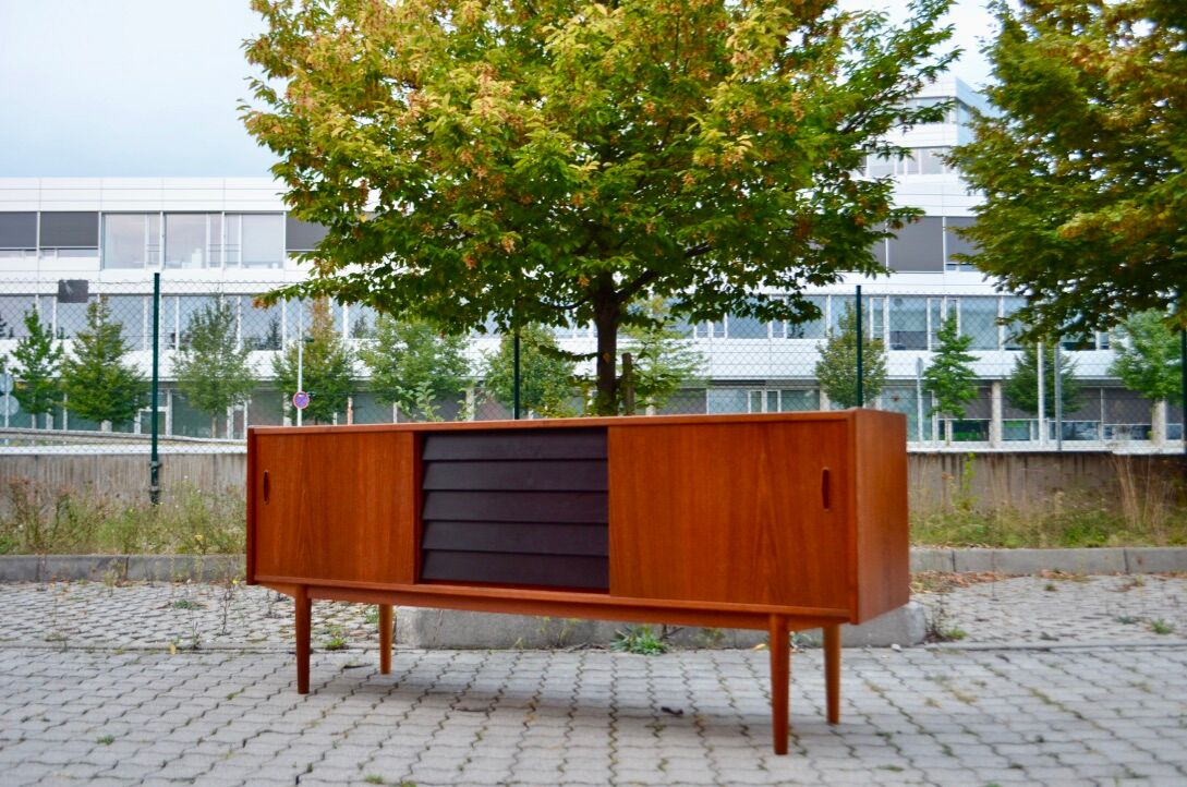 DAnish Modern Teak Model Trio Sideboard by Nils Jonsson for Hugo Troeds, 1960s