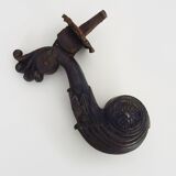 Ancien heurtoir de porte griffon en fonte, XIXème