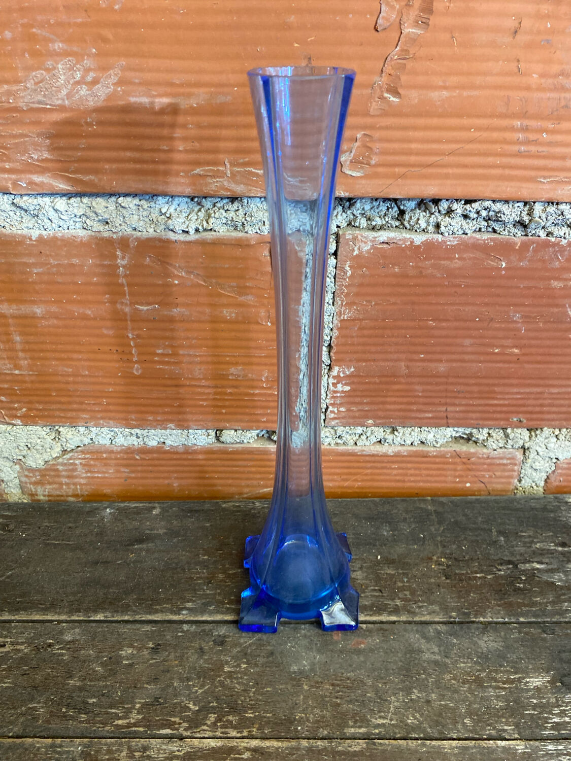 Vintage Early 20th Century Vertical Blue Glass Soliflore Vase #D755