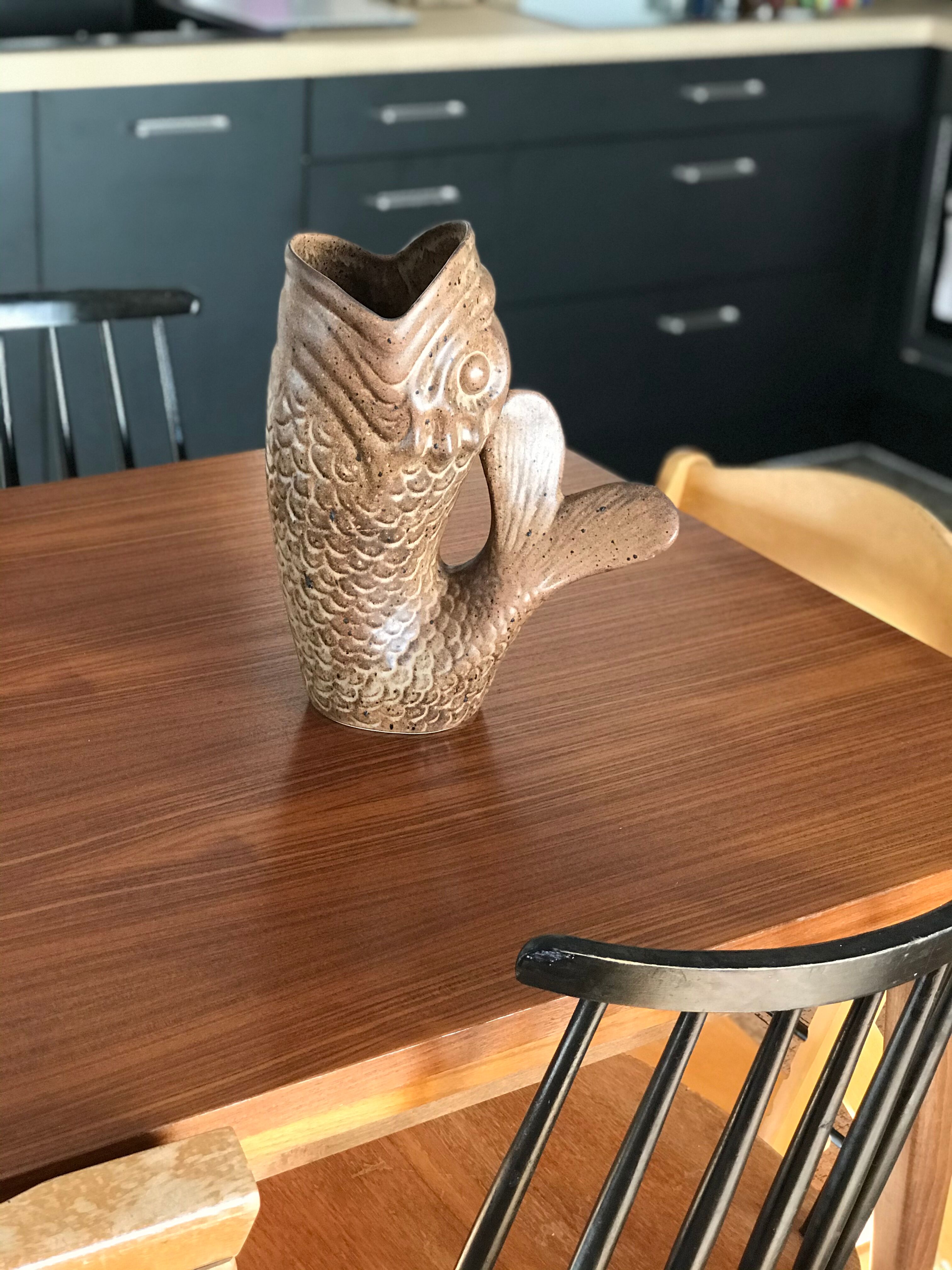 Fish sandstone vase