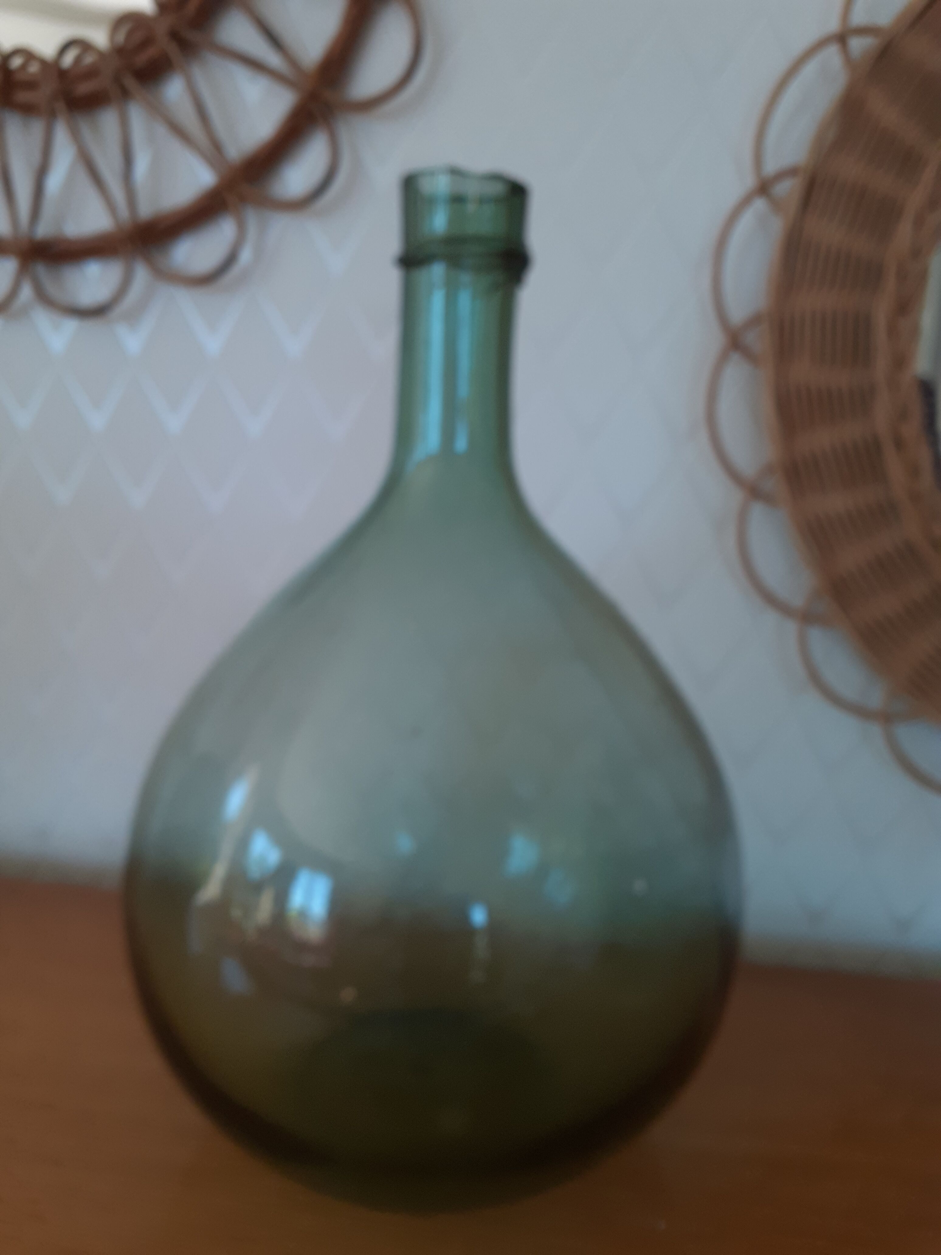 Demijohn green