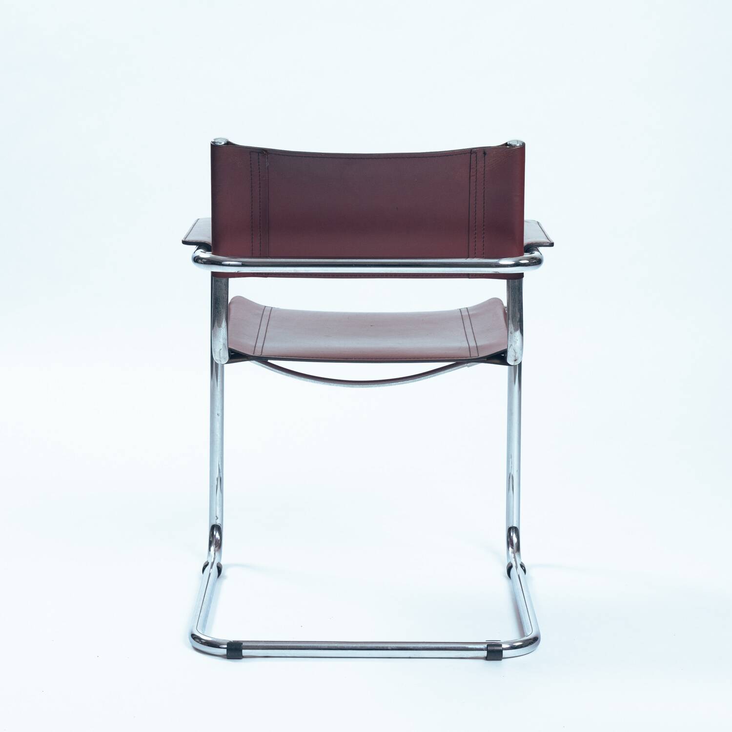 Chaises Bauhaus S34 Mart Stam Marcel en cuir bordeaux, Fasem, années 1980