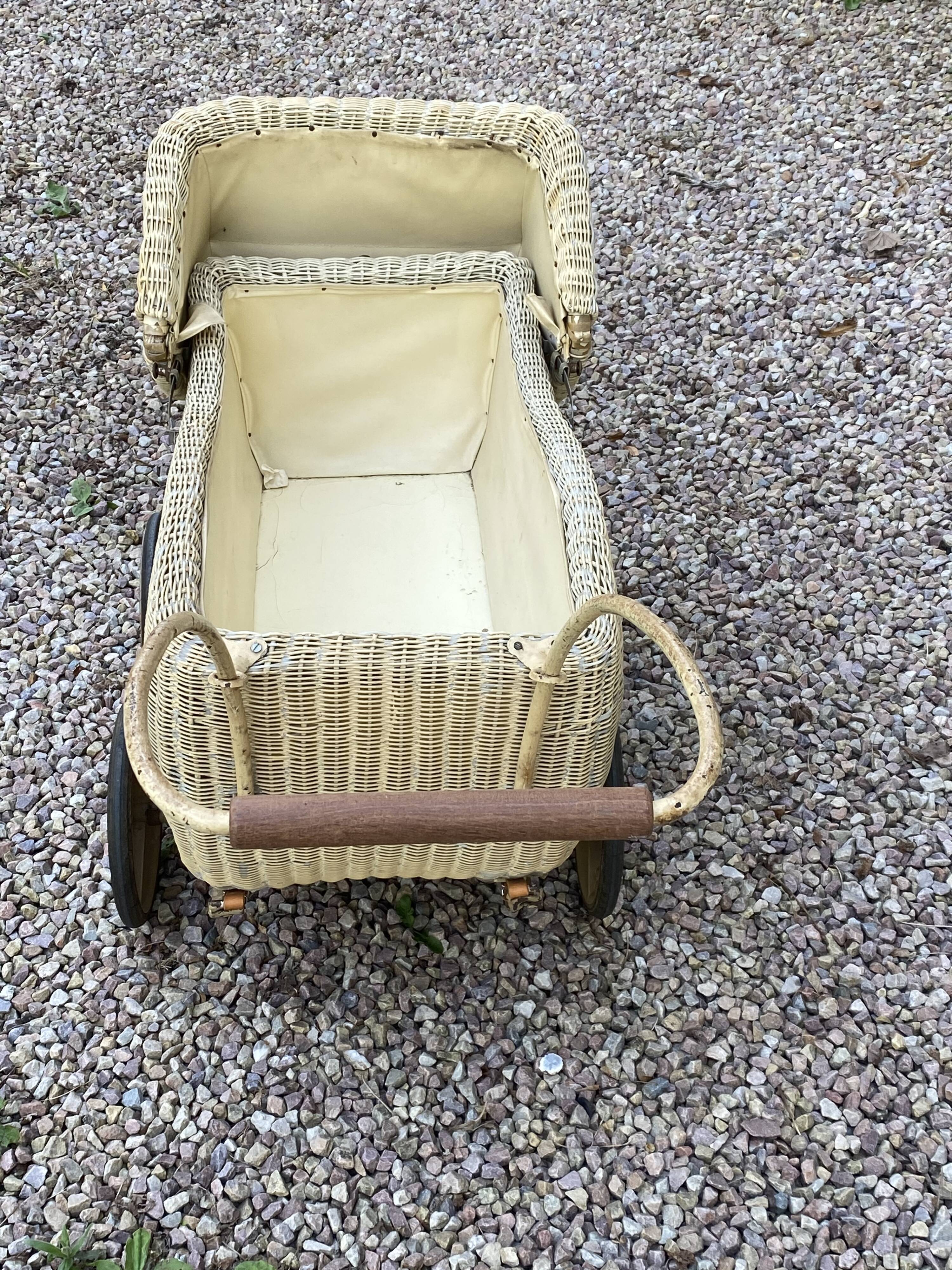 Doll landau 30s