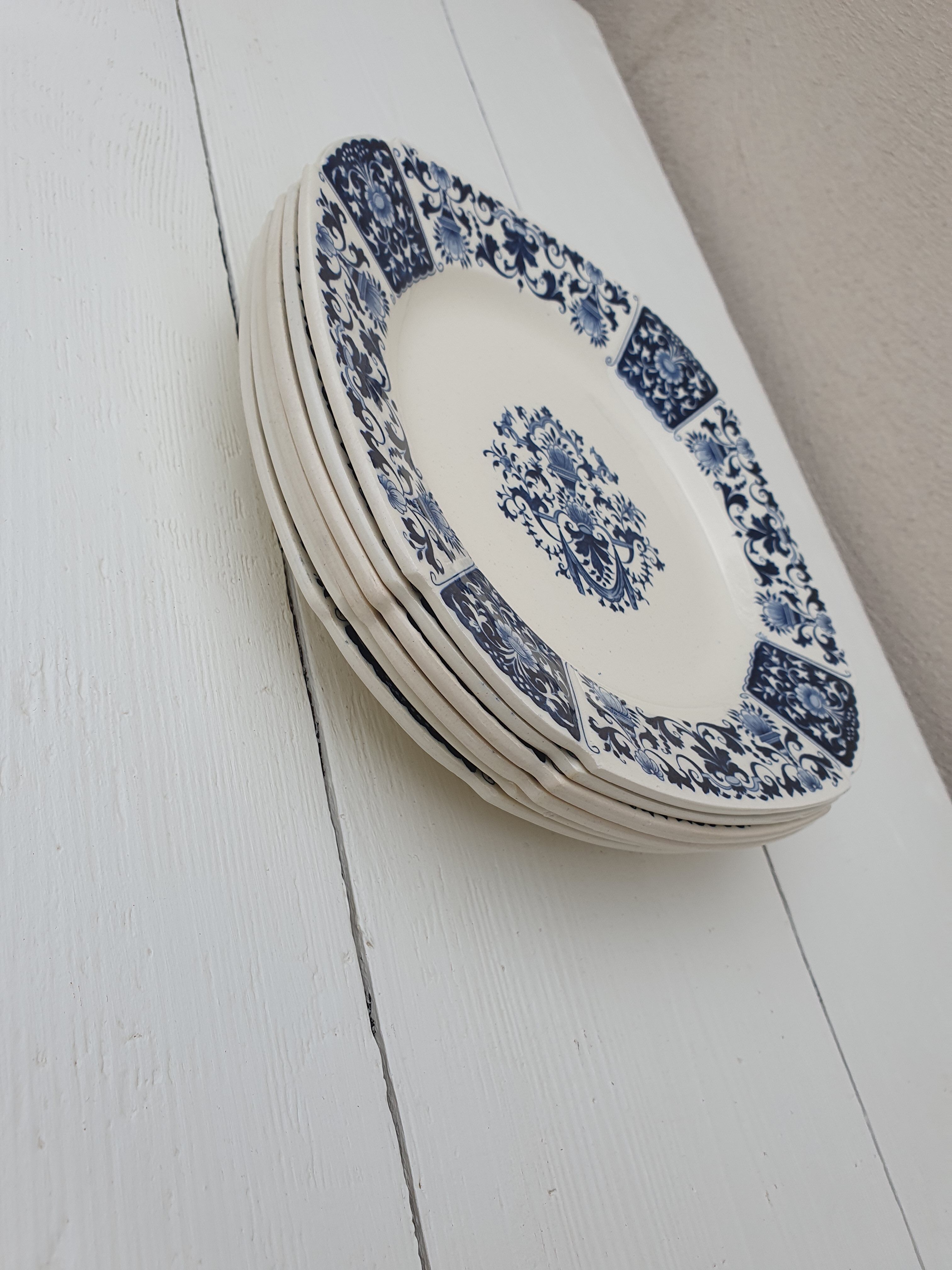 6 old earthenware plates Terre de Fer Gien