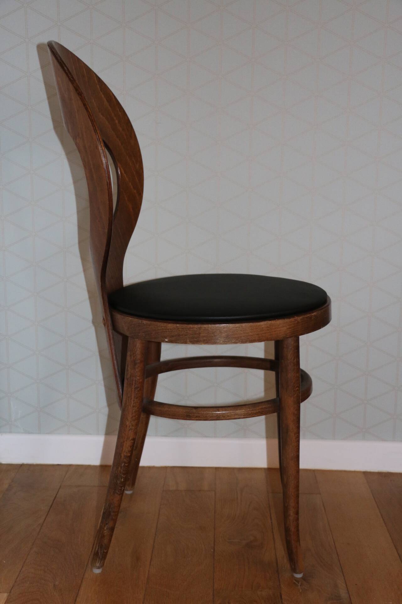 6 BAUMANN seagull chairs dark beech black skai