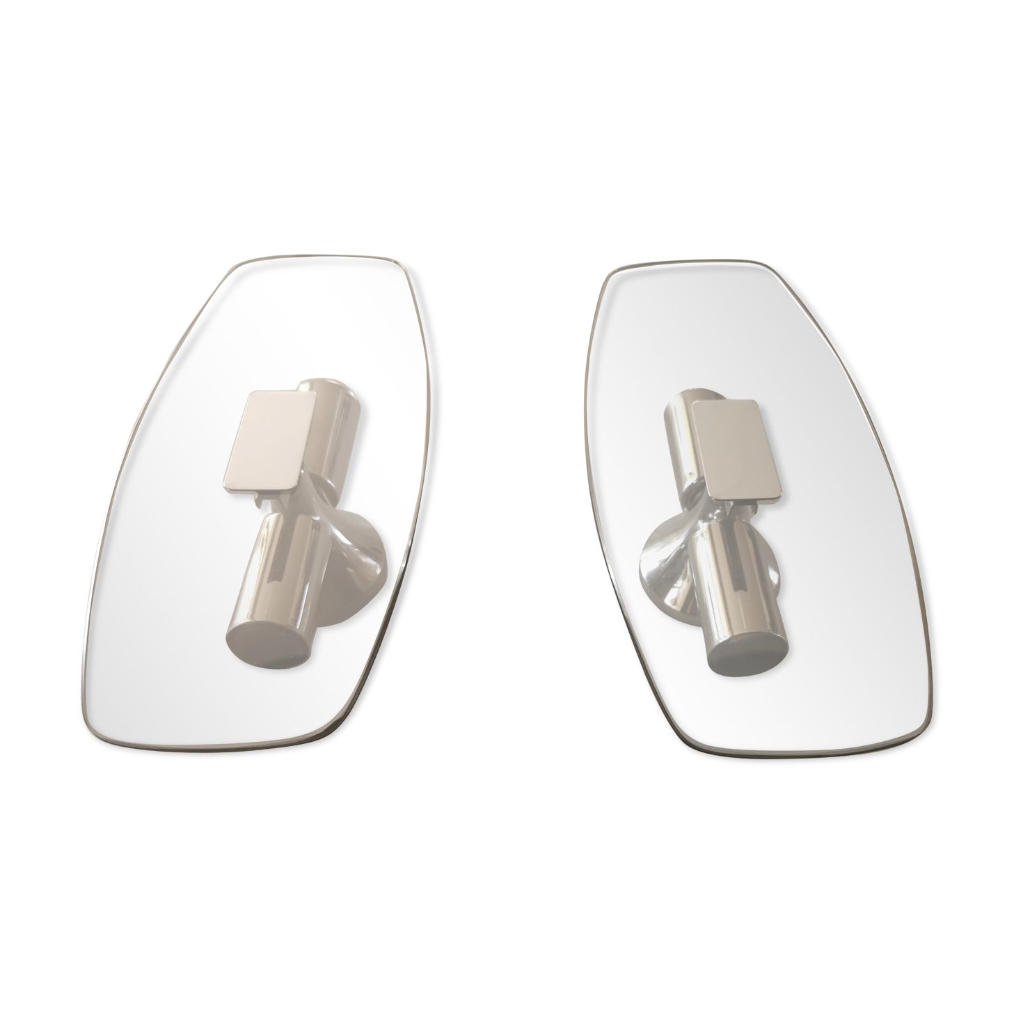 Pair of wall sconces