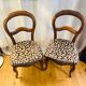 Chaises Louis Philippe en noyer époque XIXe, tapissées à neuf