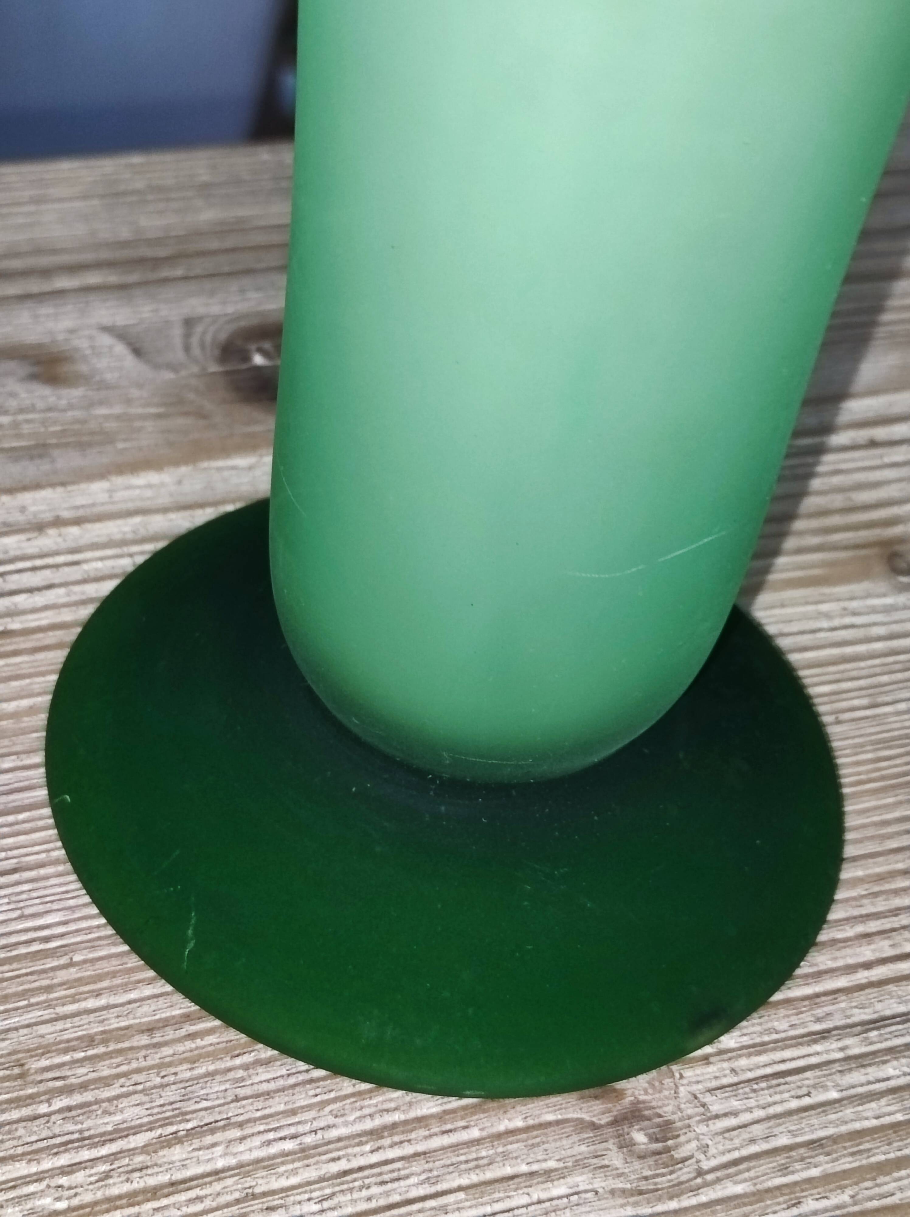 Vintage corolla vase