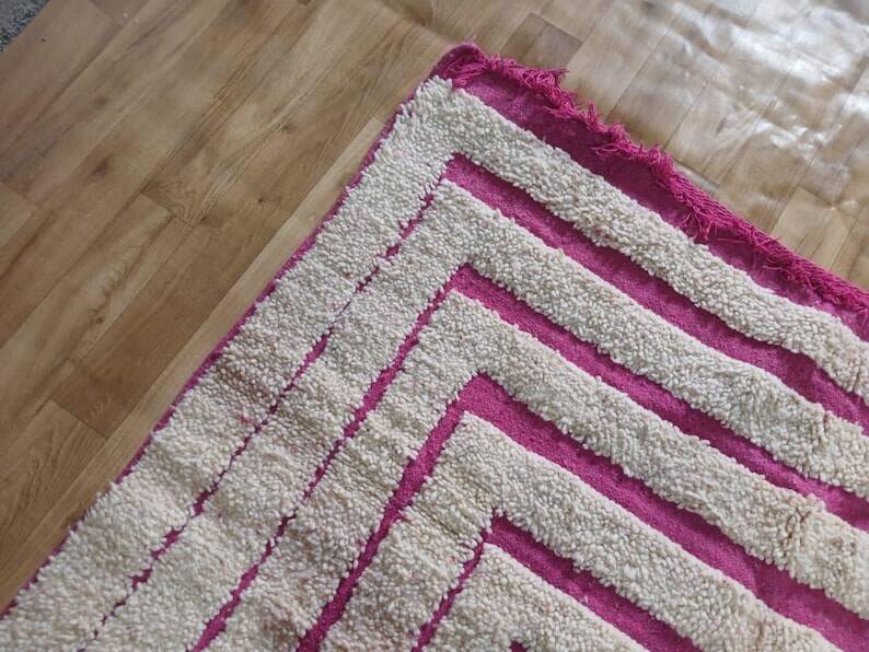 Tapis bérbere écru à motifs géométriques 250cmx150cm
