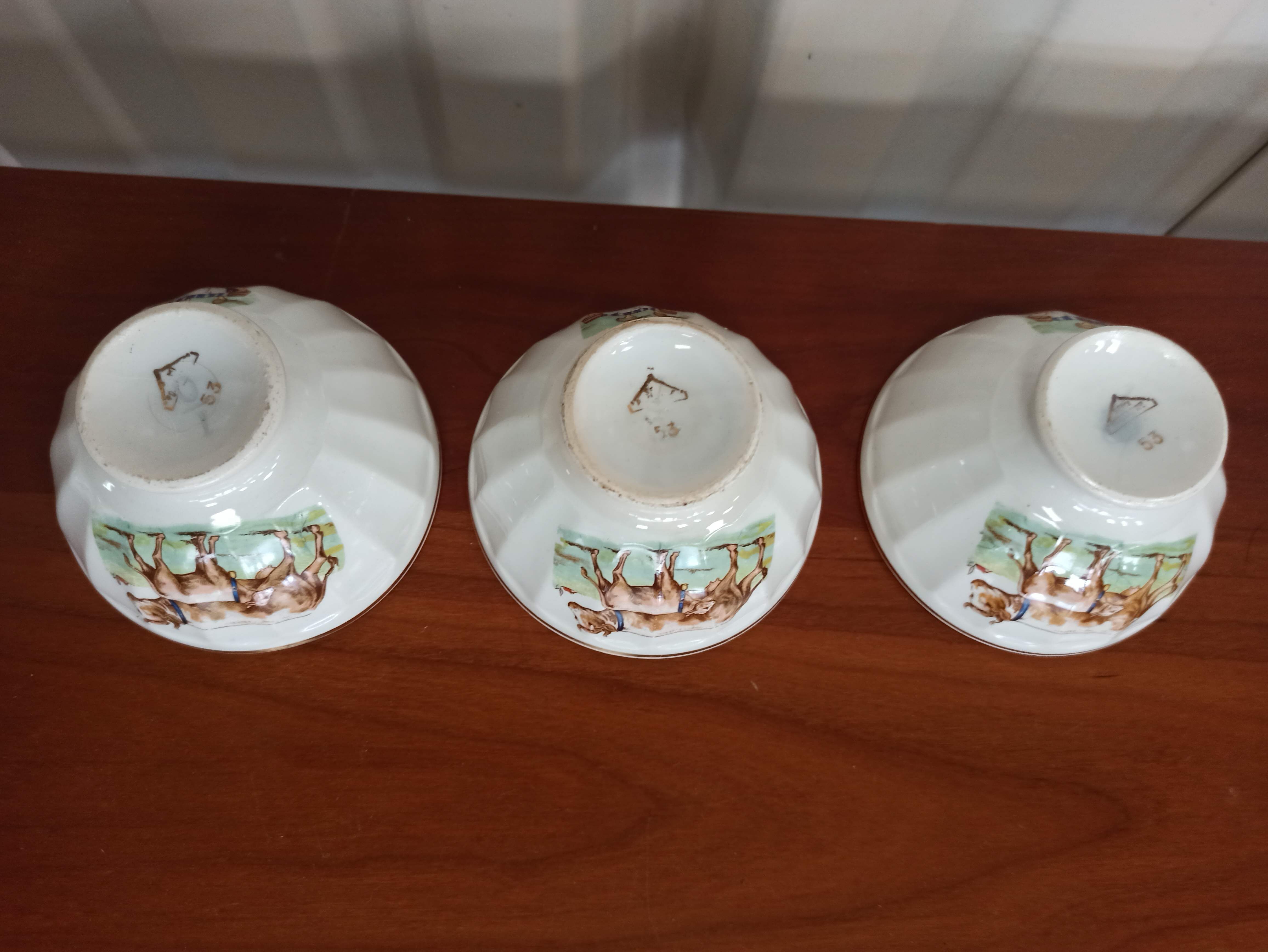 Set 6 bowls cow creamer semi porcelain old