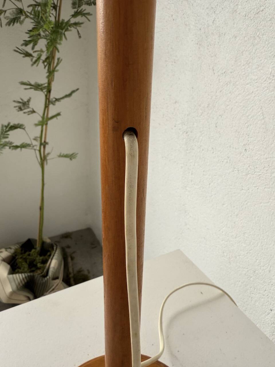 70s oak wood table lamp