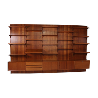 Large modular wall shelf system Royal system, Poul Cadovius