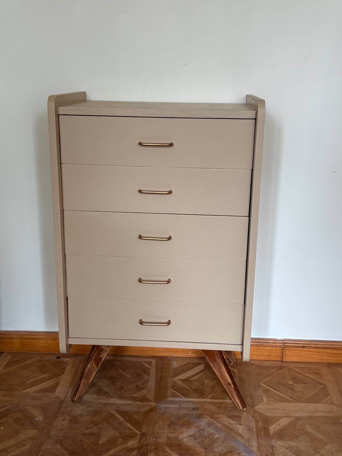 Mocha compass foot chest of drawers