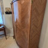 Armoire ancienne en bois de rose