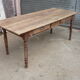 Table de ferme en noyer