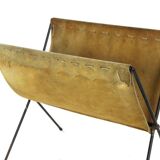 Nubuck magazine rack