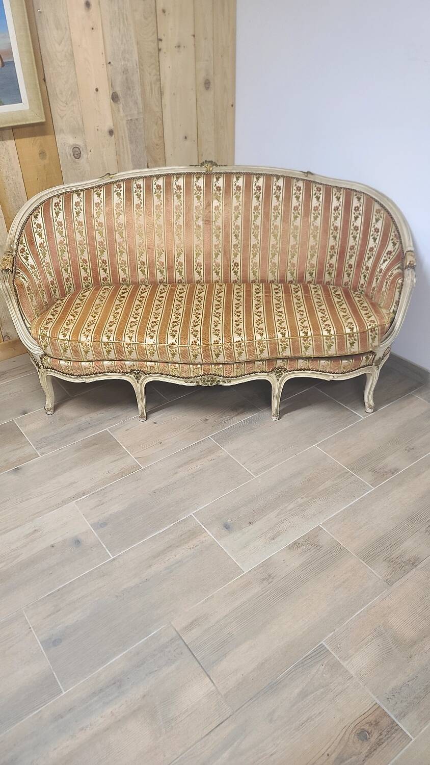 Louis XV bench