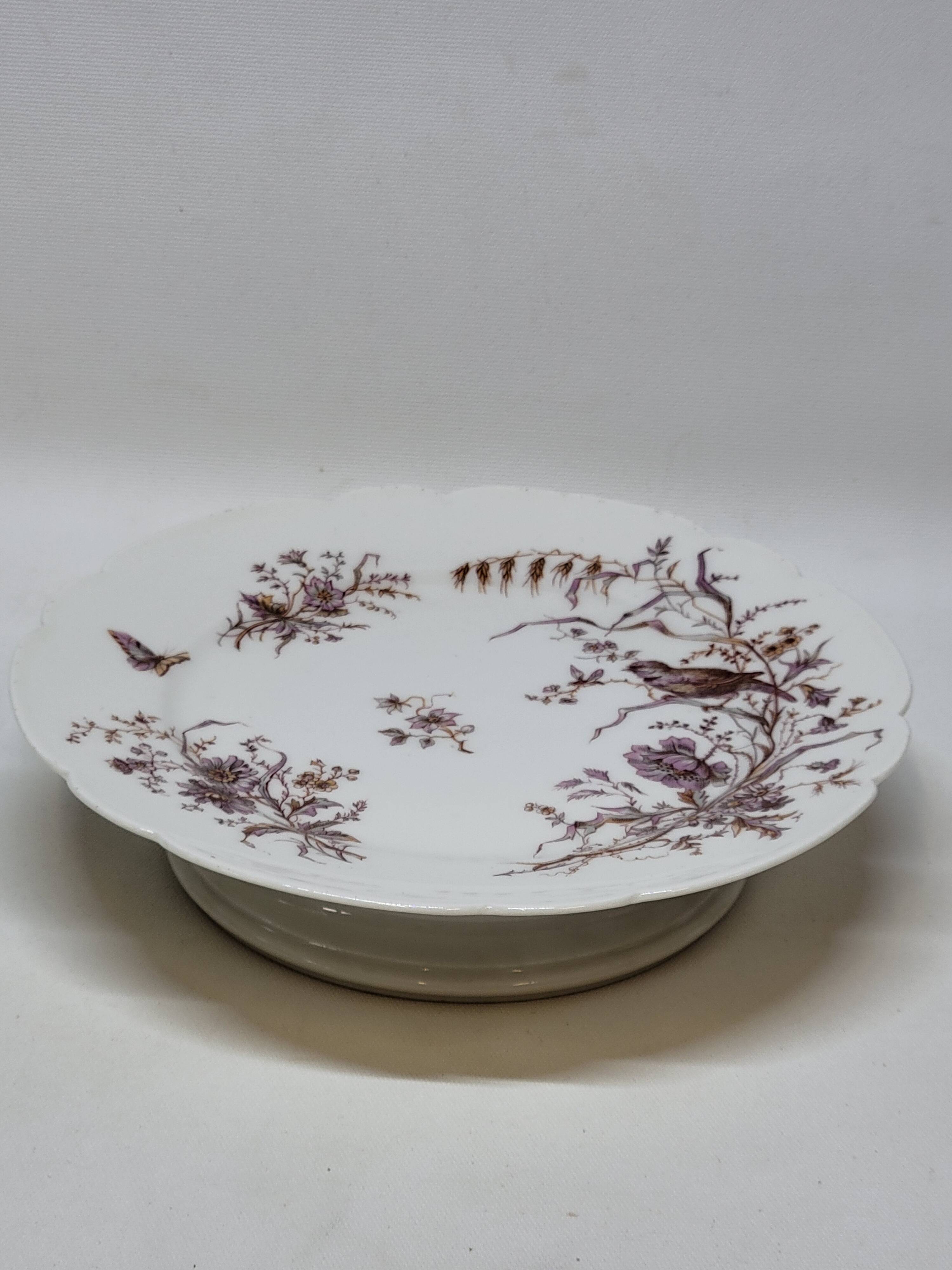 Superb Plate Dish on Pedestal 19th Century White Porcelain Bird Decor
