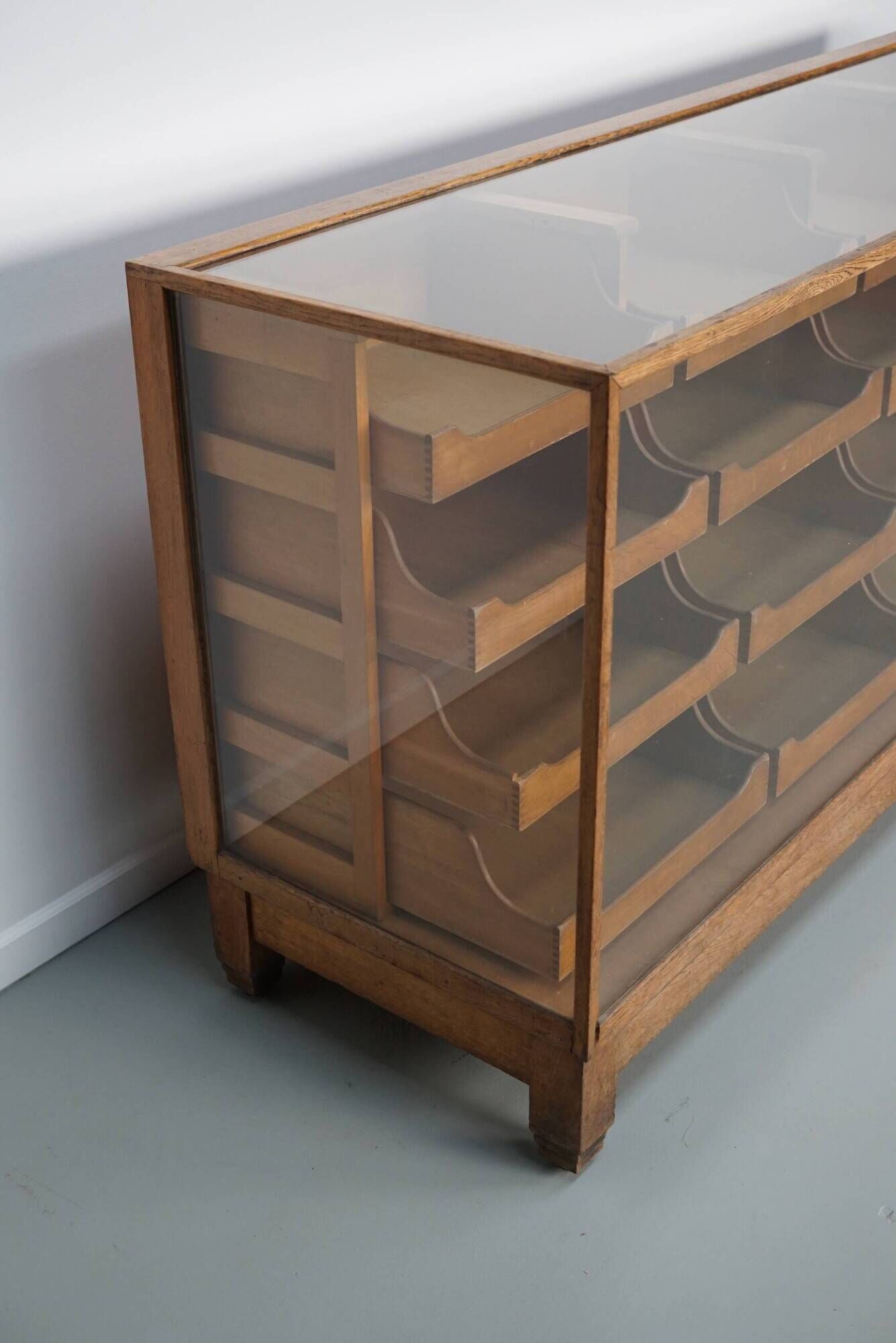 Antique British Maple & Oak Haberdashery Cabinet or Shop Counter, 1920/30s