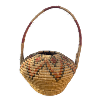 Basket pot cover in ethnic vintage woven rattan