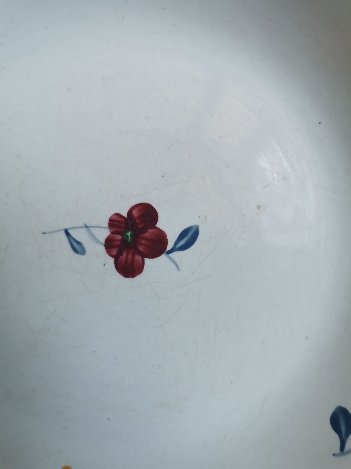Digoin vintage calotte plates, Mary-Lou