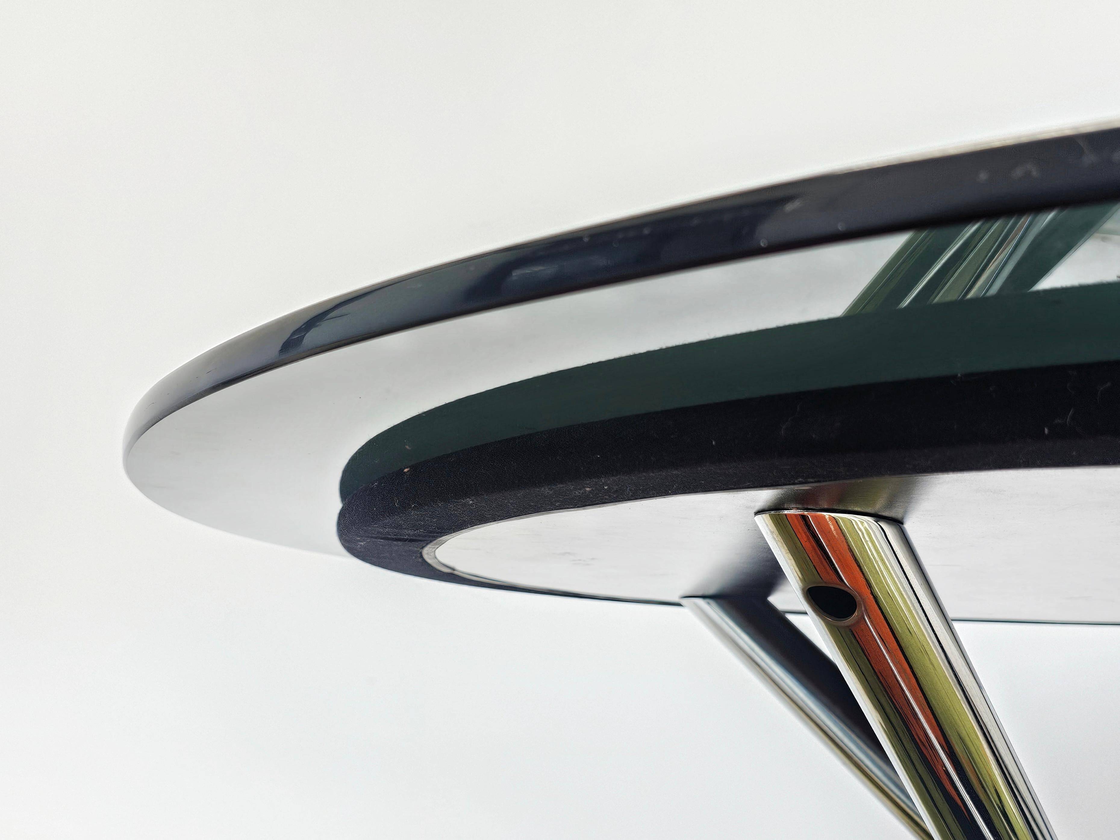 Postmodern dining table "Nodo" by Carlo Bartoli for Tisettanta.