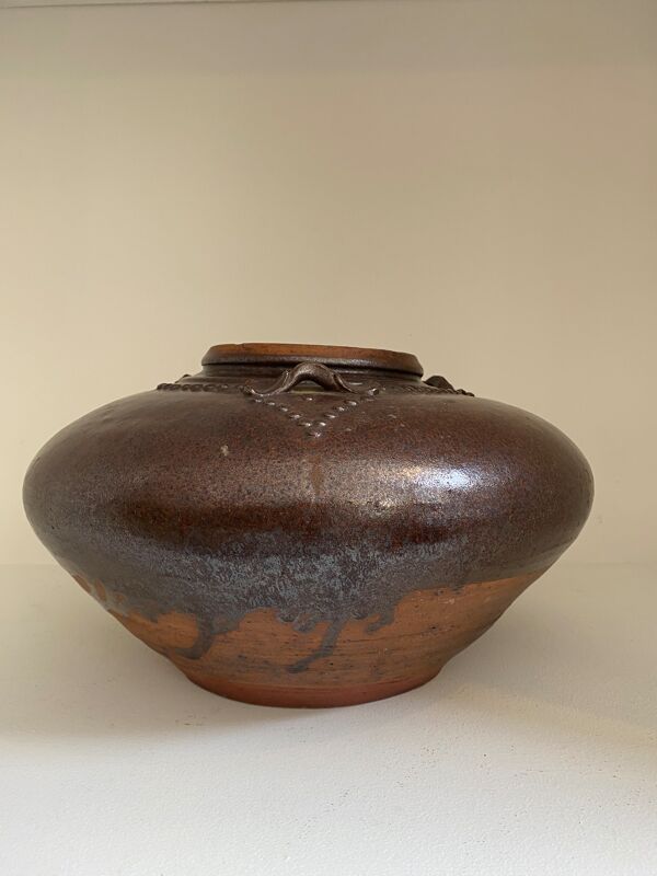 Jarre chinoise en grès vernissé XVII eme