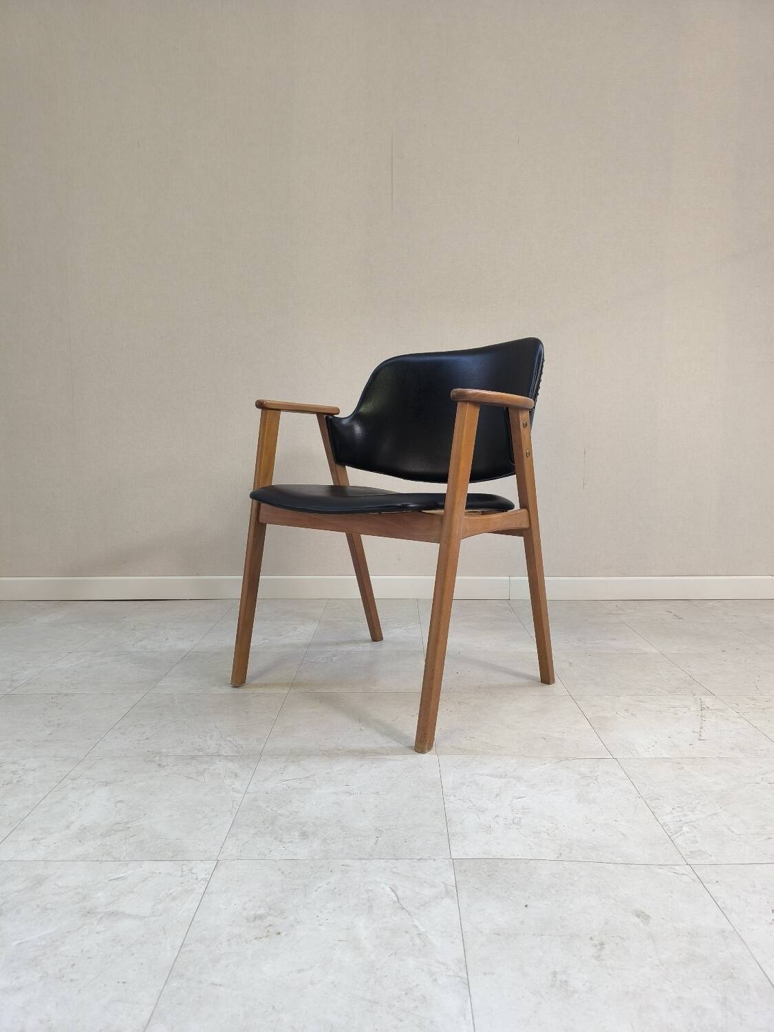 Mid-Century Danish Teak and Leather Armchair by Erik Kirkegaard for Glostrup, 1960s