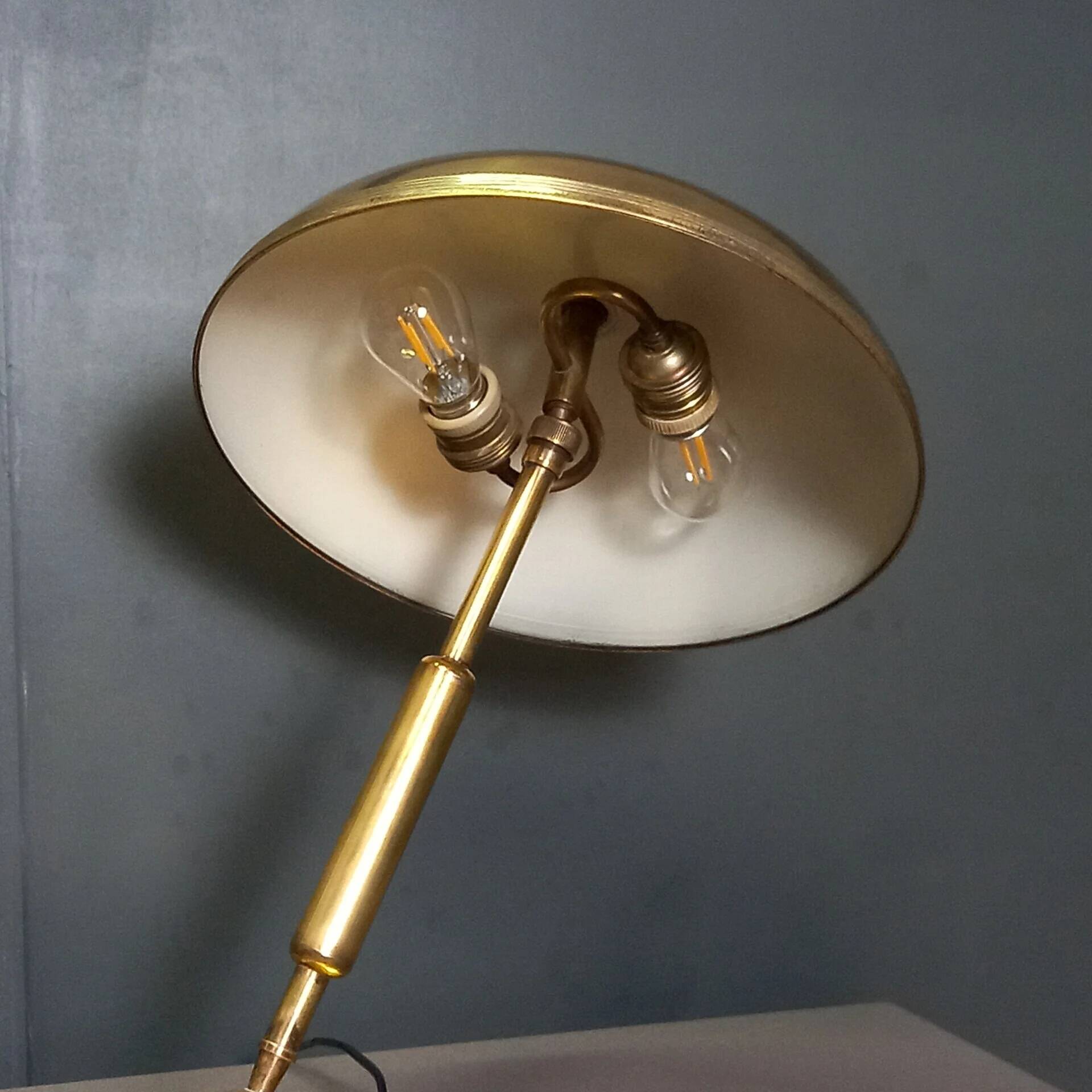 Lampe de table conçue par Giovanni Michelucci