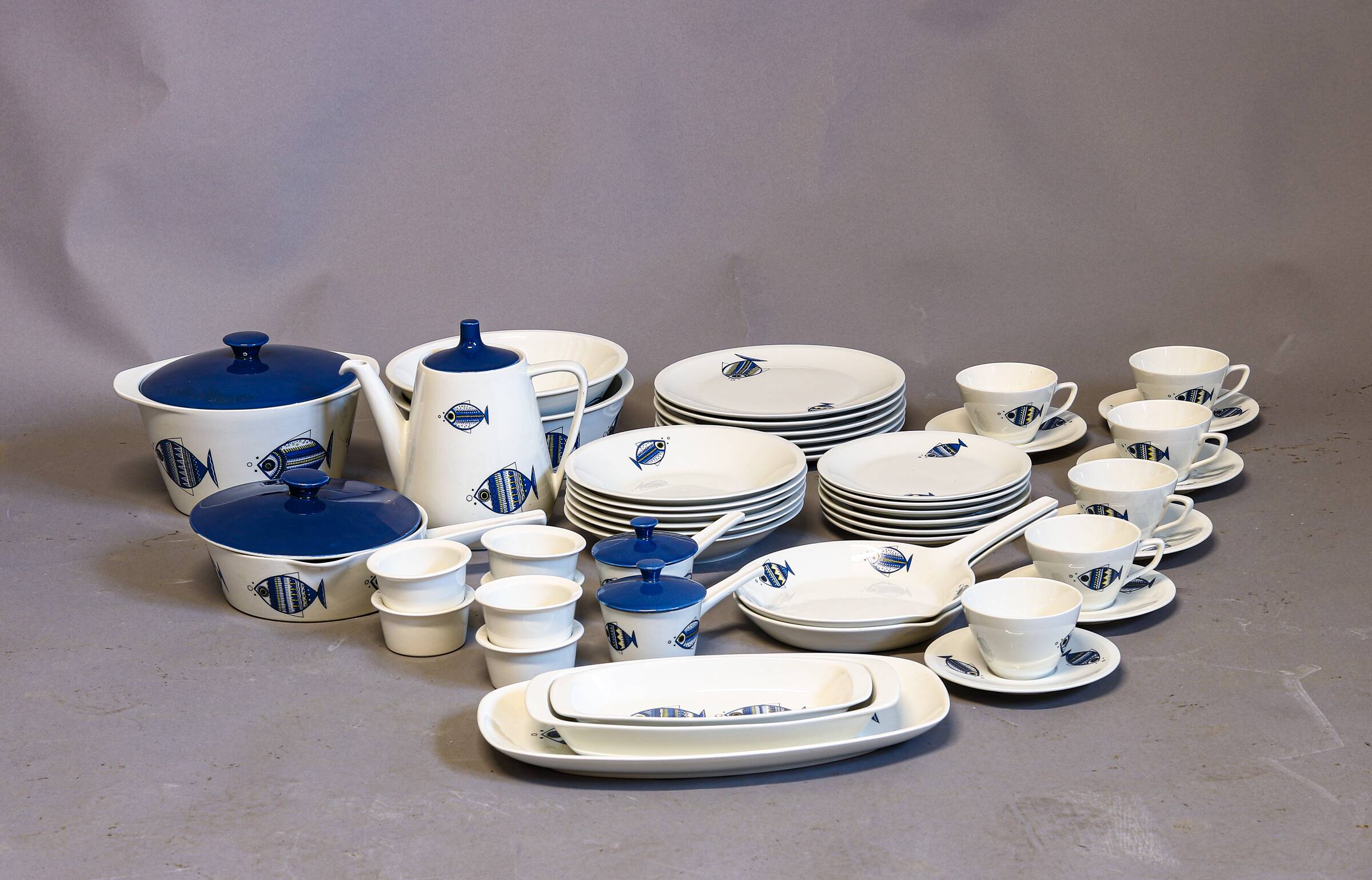 Villeroy & Boch Viking line dining set