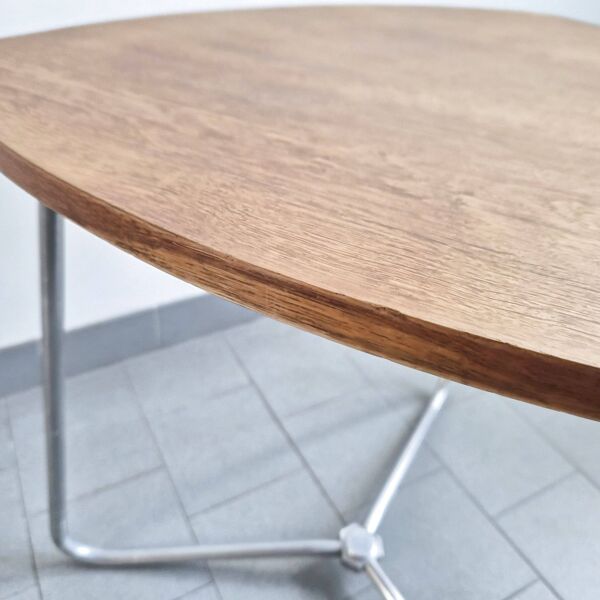 Table d'appoint, guéridon en hêtre et aluminium dans le goût de Jacques Hitier, années 1950