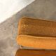 Paire de chauffeuses vintage orange 1970