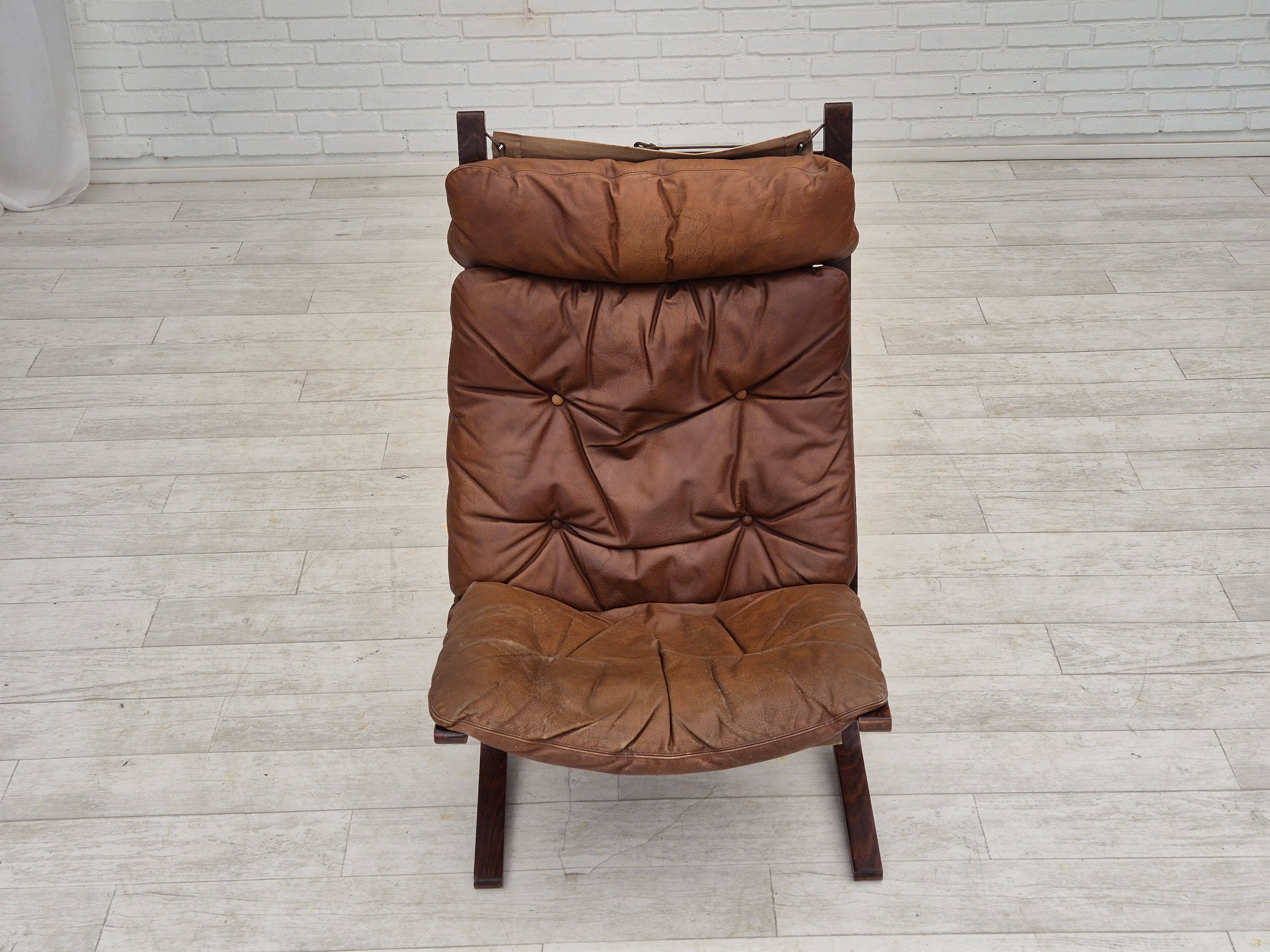 1970s, Norwegian design by Ingmar Relling, model "Siesta" for Westnofa, original condition.
