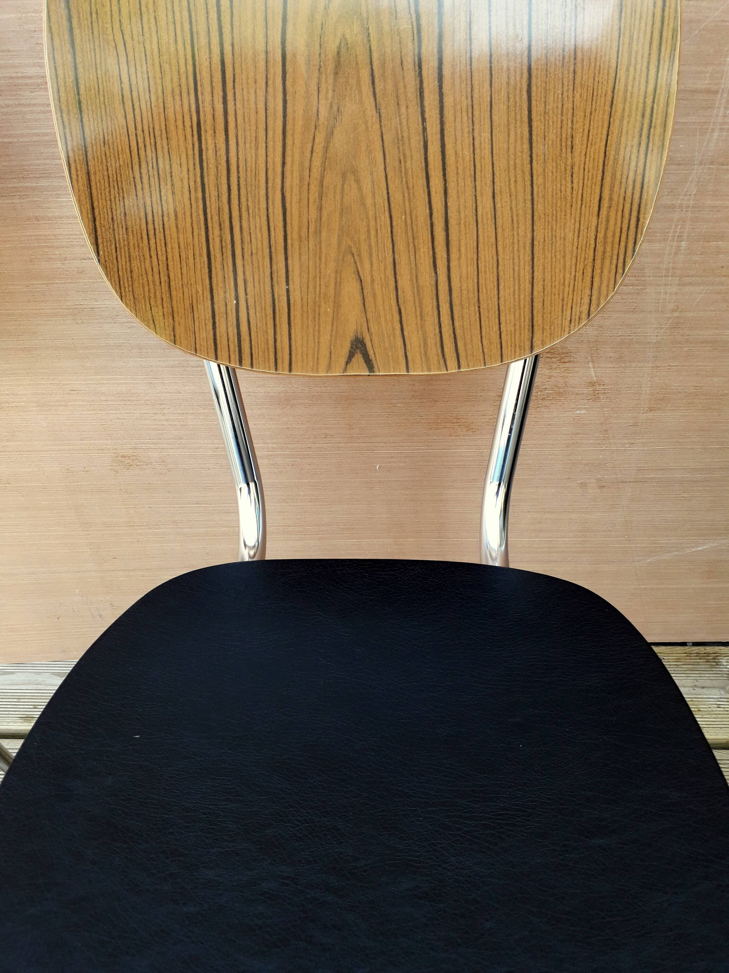 Formica and skai chair